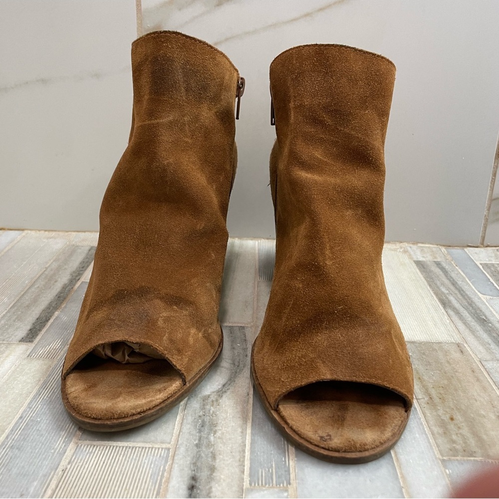 Lucky Brand peep-toe booties with cutouts in brown tan suede size 8 - Picture 8 of 15